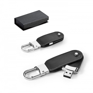 BRAGG 8GB. Mem�ria USB com 8GB em PU e com mosquet�o