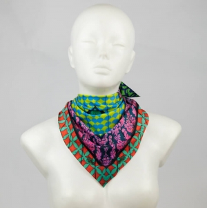 LEN�O TRIANGULAR PERSONALIZ�VEL