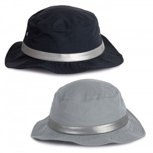 CHAP�U COM ABA LARGA