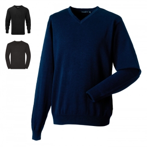 Pullover de homem com decote em V