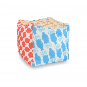 PUFF EM RPET COM ENCHIMENTO DE FLOCOS PERSONALIZ�VEL