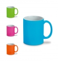 LYNCH. Caneca em cer�mica com acabamento neon 350 mL