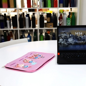 CAPA PARA PC DE 13 POLEGADAS EM NEOPRENE PERSONALIZ�VEL